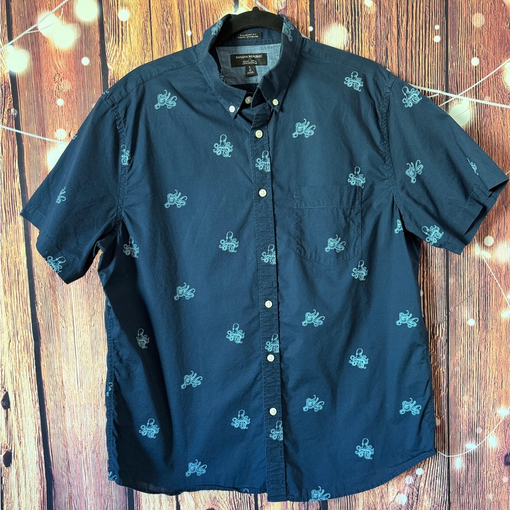 Banana Republic Standard Fit Men's Shirt Made With Organic Cotton Size L
